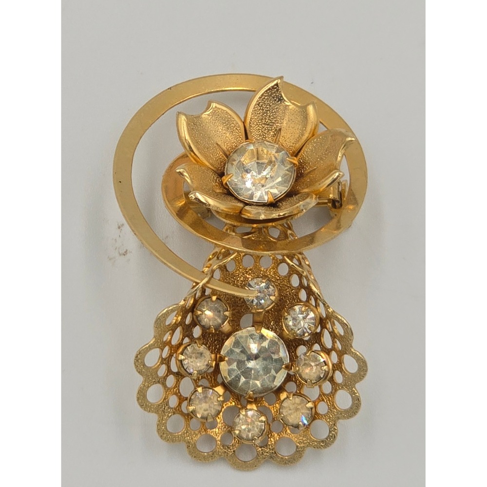 Vtg 1950s Gold Tone Rhinestone Asymmetric Flower Brooch Filigree Circle Pin